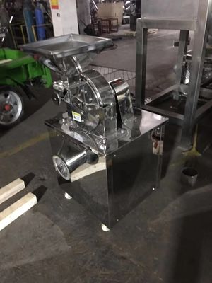 Triturador universal de aço inoxidável 1000*900*1680mm da eficiência elevada 15KW